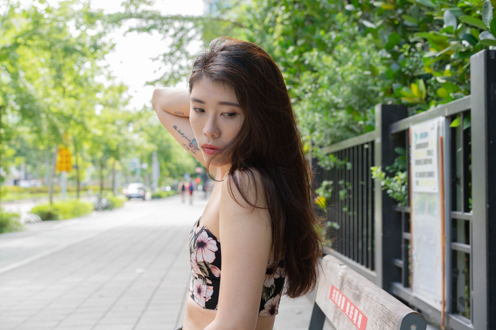 術前平坦的胸部(蕭奕君女醫師女王波案例)