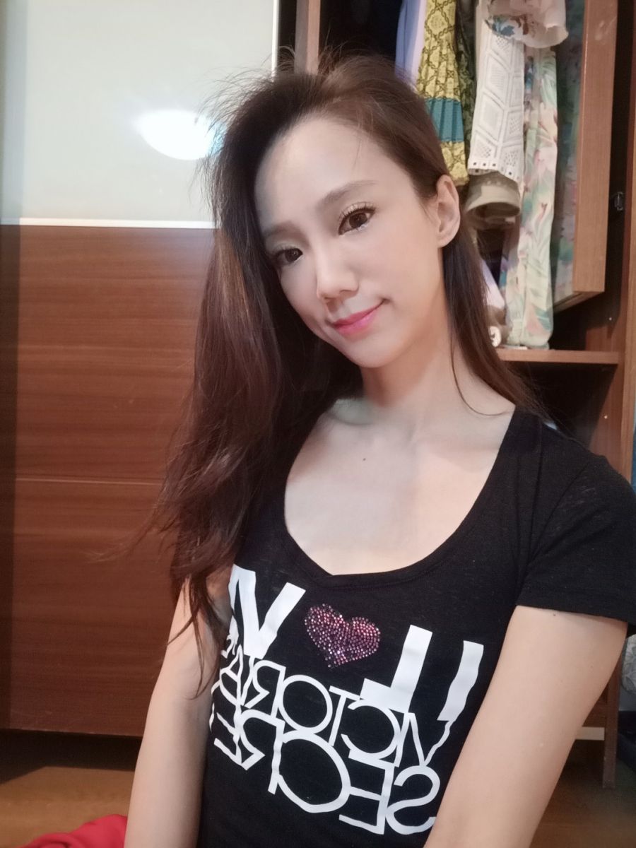 隆乳術前產後萎縮